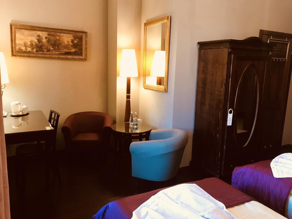 Restauracja - Hotel Mocca D'Oro Mikolow Εξωτερικό φωτογραφία