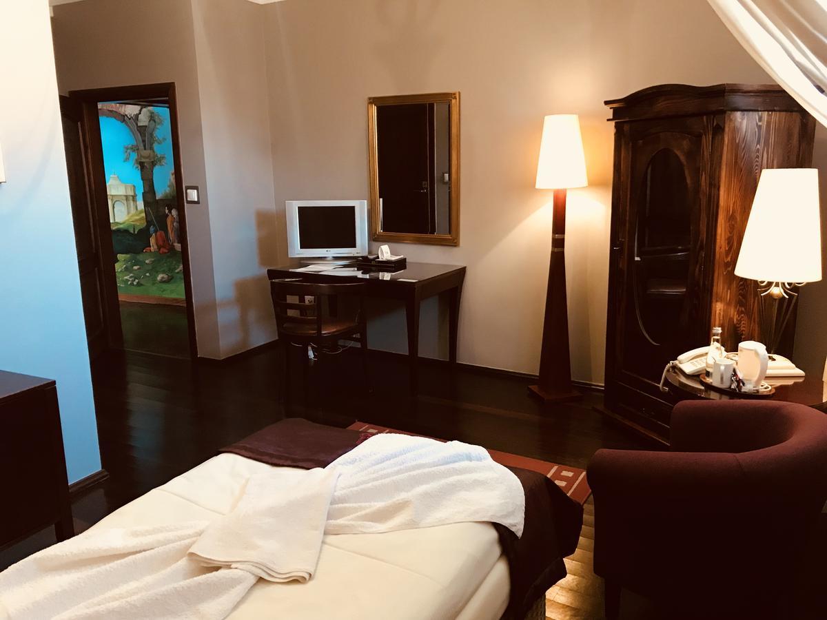 Restauracja - Hotel Mocca D'Oro Mikolow Εξωτερικό φωτογραφία