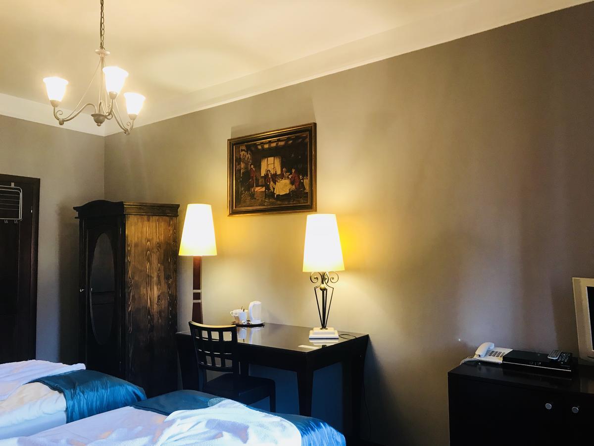Restauracja - Hotel Mocca D'Oro Mikolow Εξωτερικό φωτογραφία
