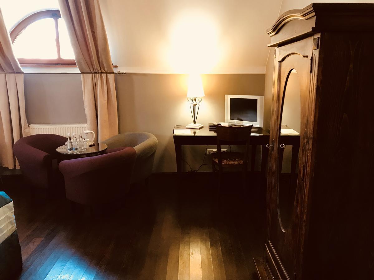 Restauracja - Hotel Mocca D'Oro Mikolow Εξωτερικό φωτογραφία