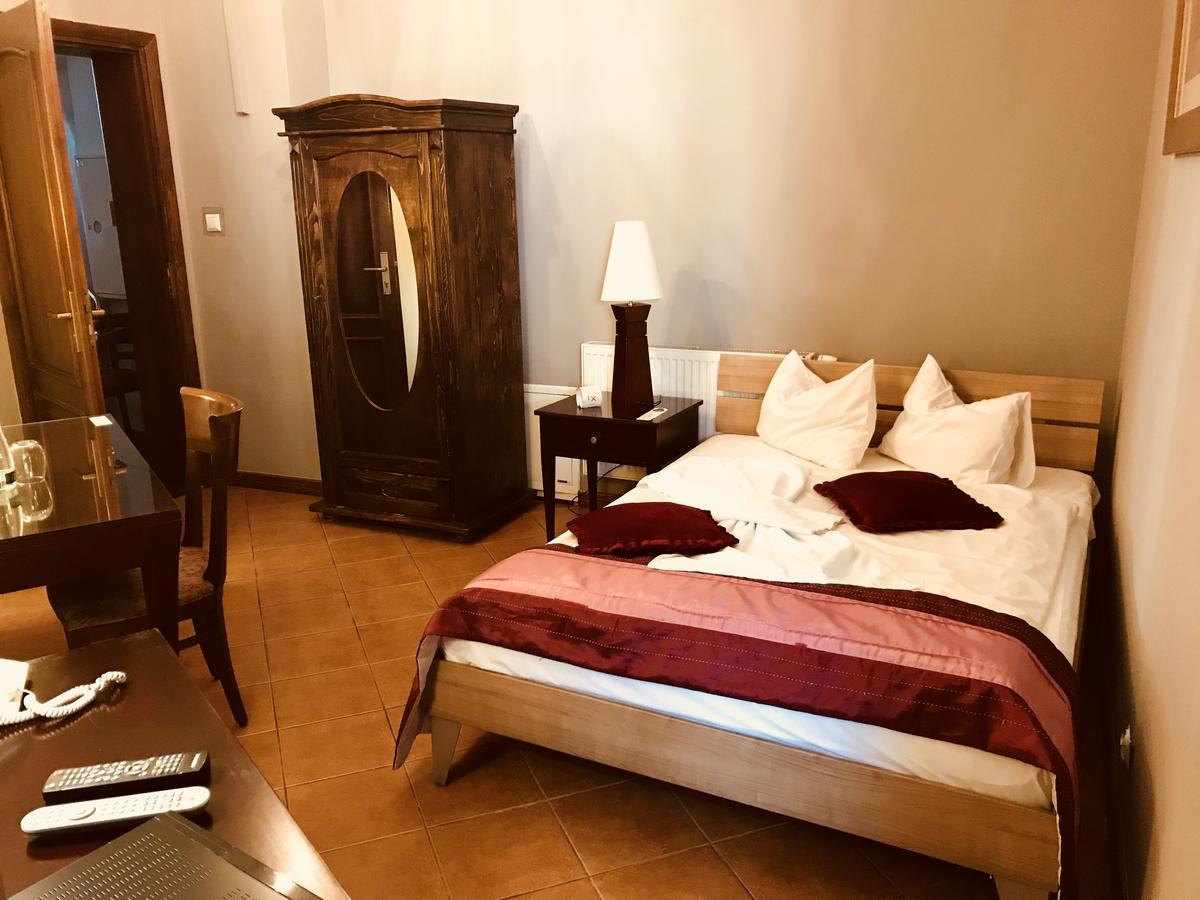 Restauracja - Hotel Mocca D'Oro Mikolow Εξωτερικό φωτογραφία